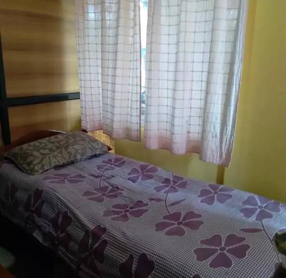 Majatalo Haldankar Guest House