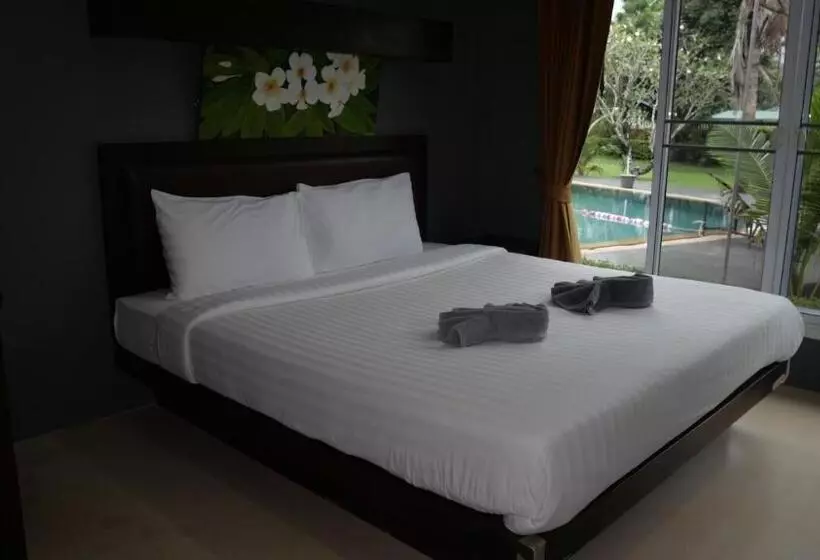 Airport Garden Resort