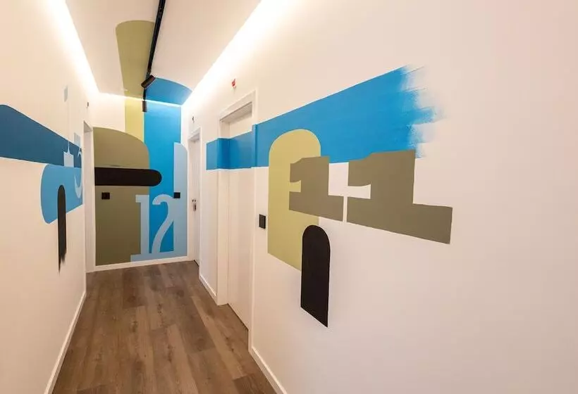 Retkeilymaja Watts House