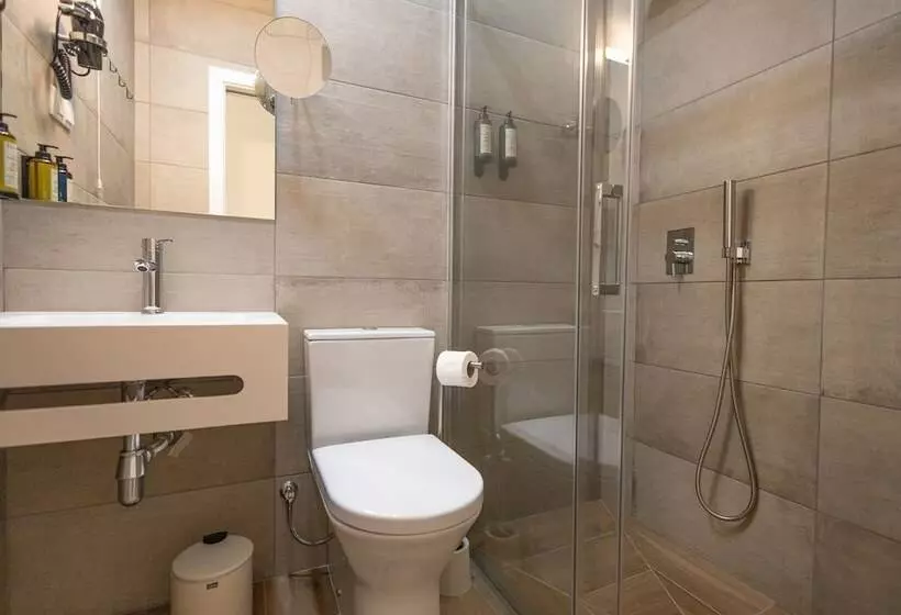 Retkeilymaja Watts House