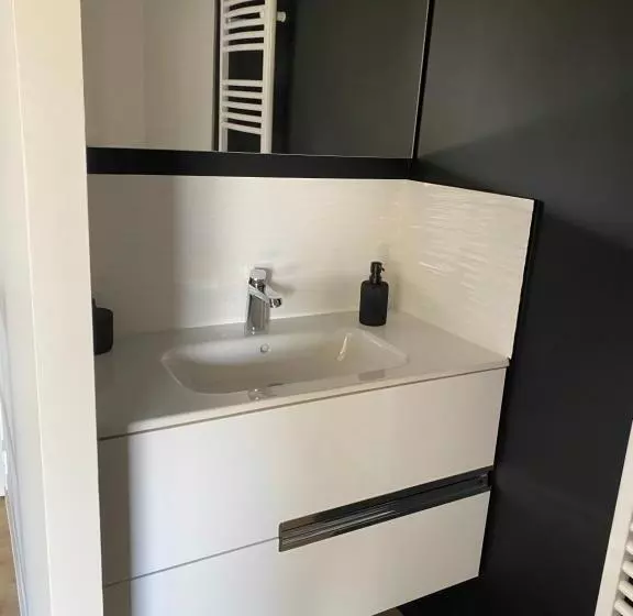 Aamiaismajoitus (B&B) Emeraude