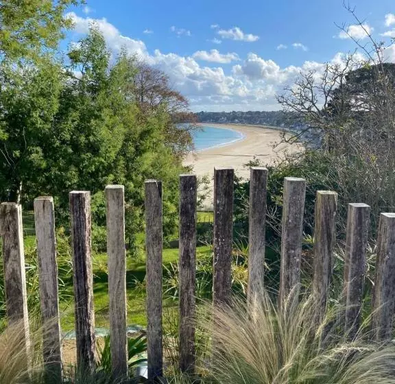 Aamiaismajoitus (B&B) Emeraude