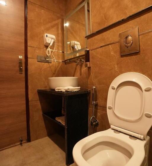 Elite Hotel Lime Stay Greater Noida