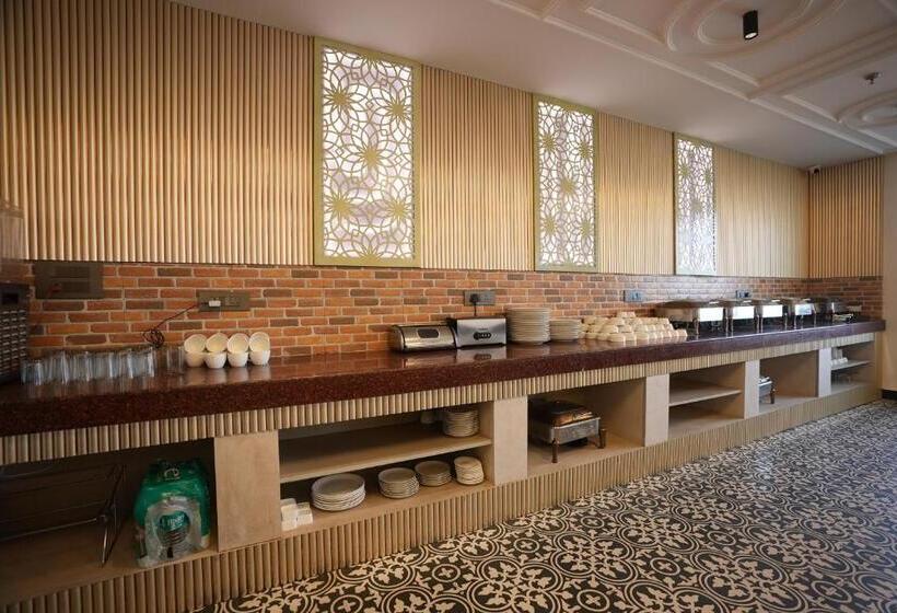 Elite Hotel Lime Stay Greater Noida