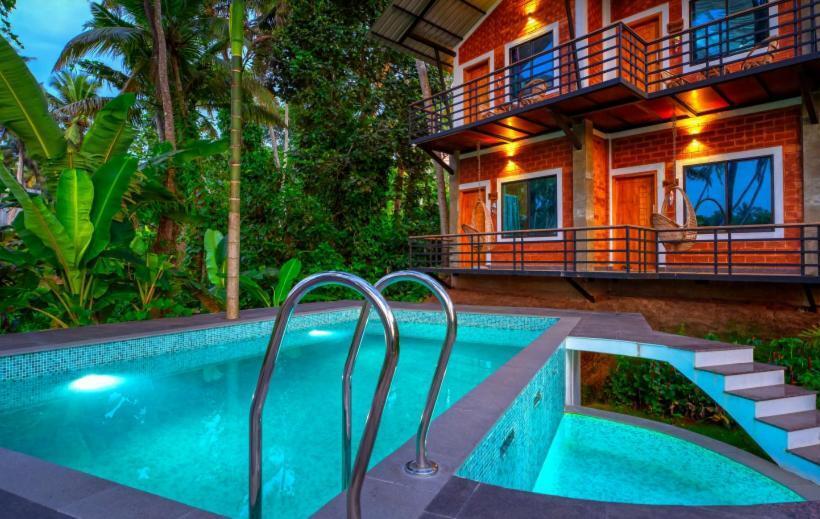 Elite Inn Cholai Lake View Resort