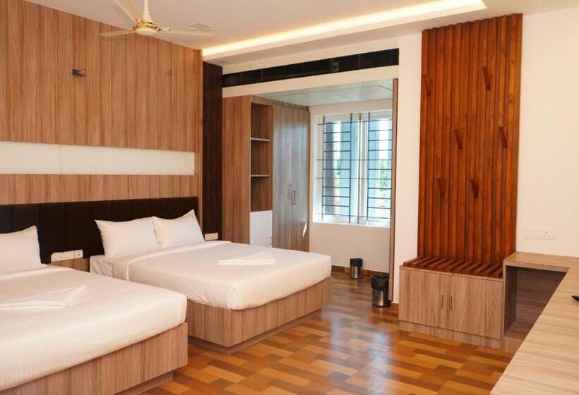 Hotel Anitha Parthiban