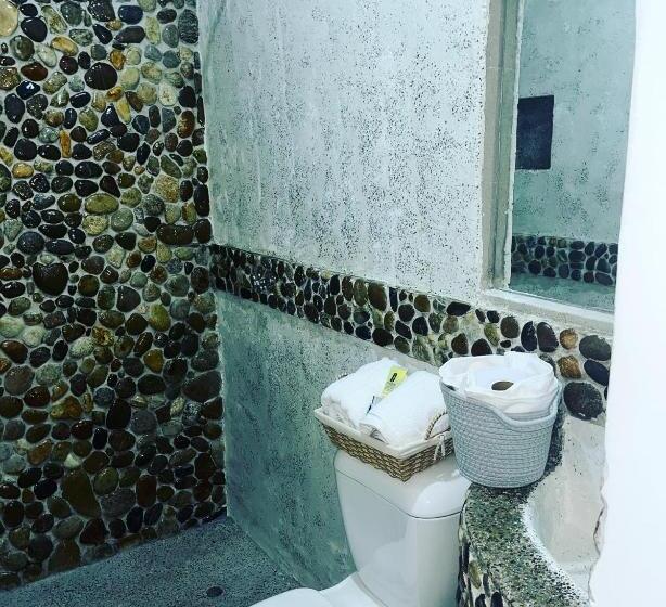 هتل Ebenezer Ecocamp