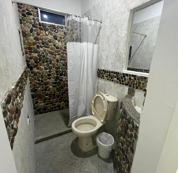 هتل Ebenezer Ecocamp