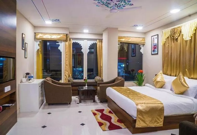 Hotel Kingfisher