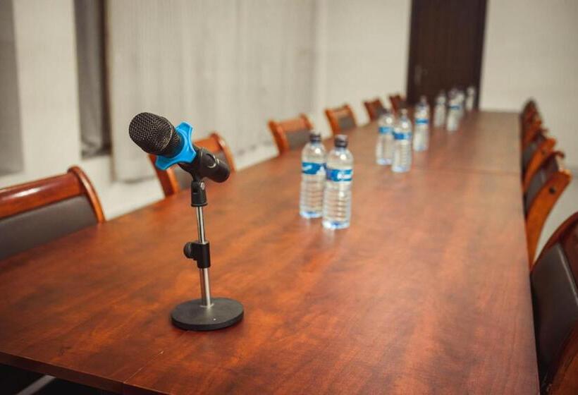 هتل Le Chandelier