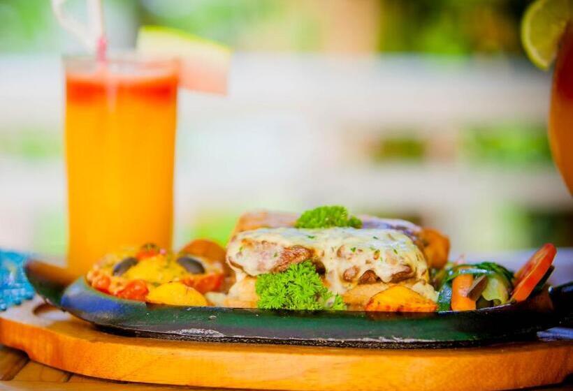 هتل Le Chandelier