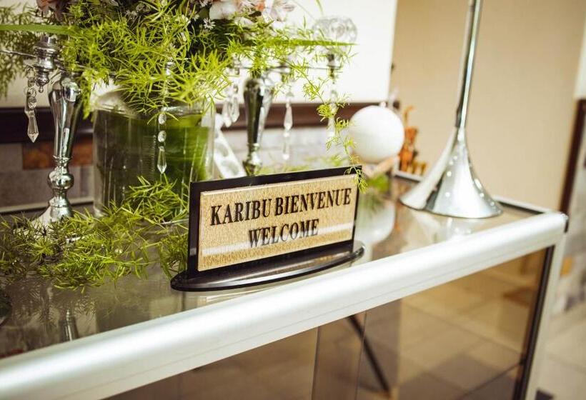 هتل Le Chandelier