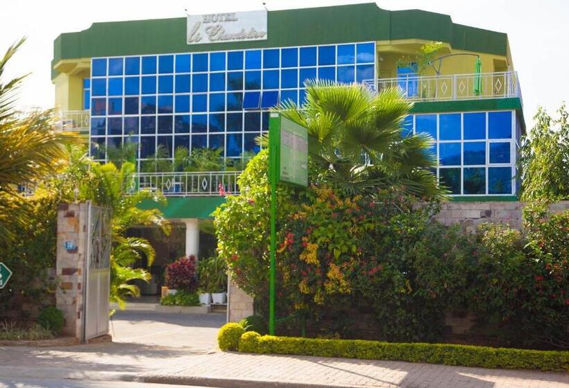 هتل Le Chandelier