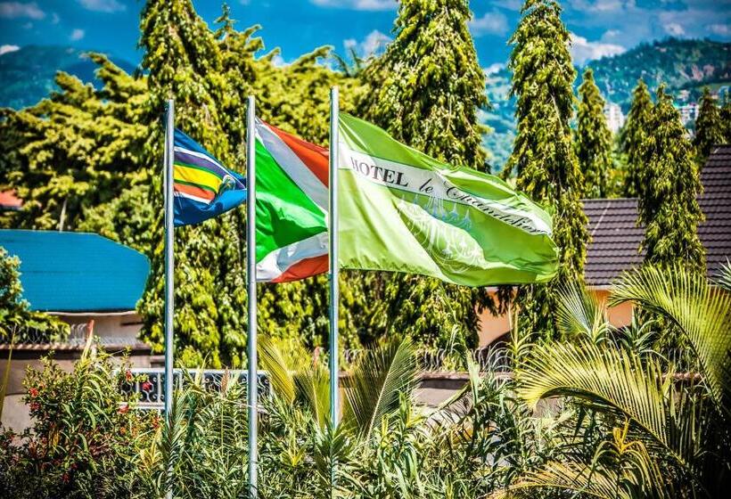 هتل Le Chandelier