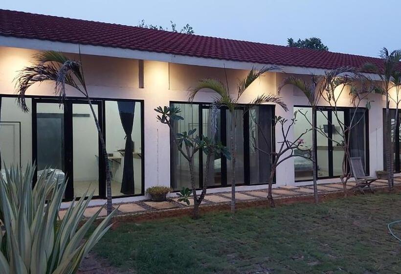 Hotell Mercusuar Resort Jepara