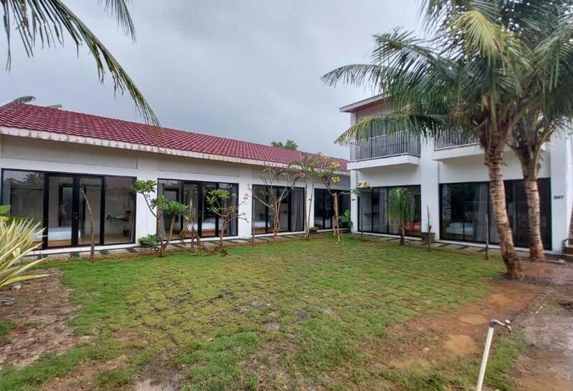 Hotell Mercusuar Resort Jepara