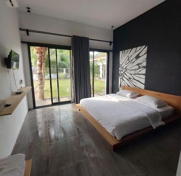 Hotell Mercusuar Resort Jepara