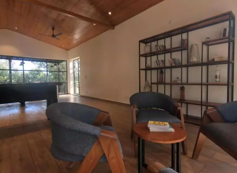 Hotelli Moustache Bhimtal Luxuria, Nainital