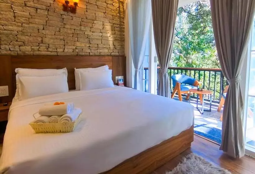 Hotelli Moustache Bhimtal Luxuria, Nainital