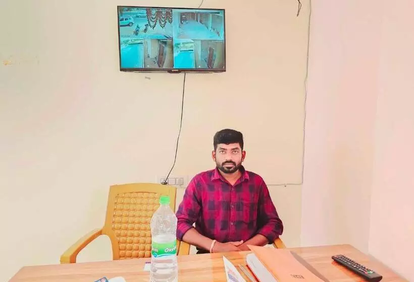 ホテル Oyo Flagship Gokul Residency