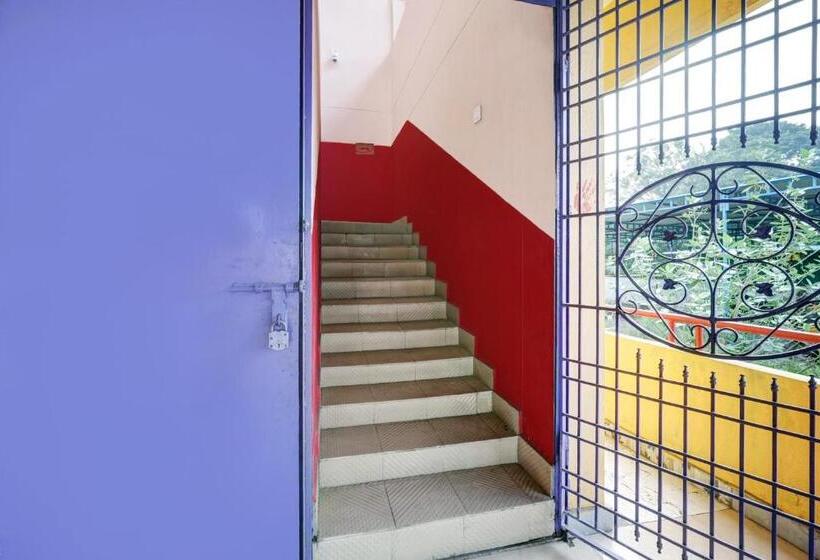 هتل Spot On Siri Balaji Freshup Rooms