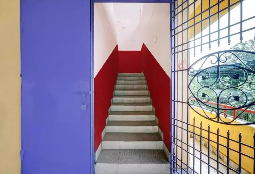 ホテル Spot On Siri Balaji Freshup Rooms