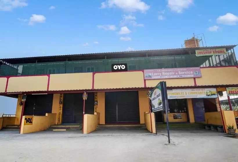 ホテル Spot On Siri Balaji Freshup Rooms