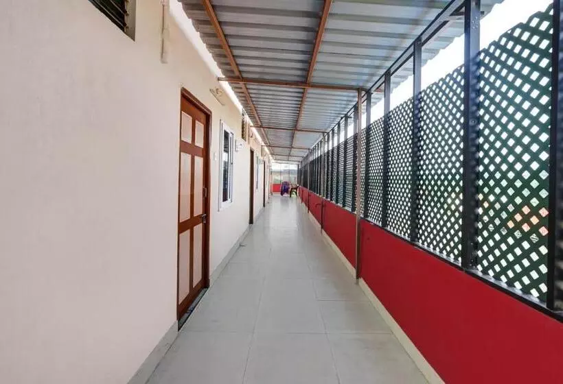 ホテル Spot On Siri Balaji Freshup Rooms