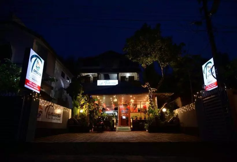 ホテル Tamaara Inn Beach Resort