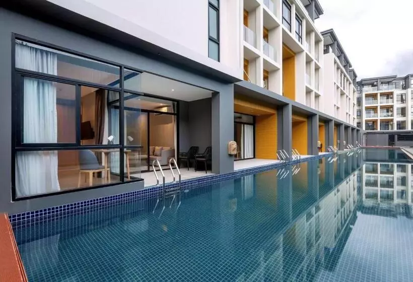Hotelli Wyndham Garden Naithon Phuket