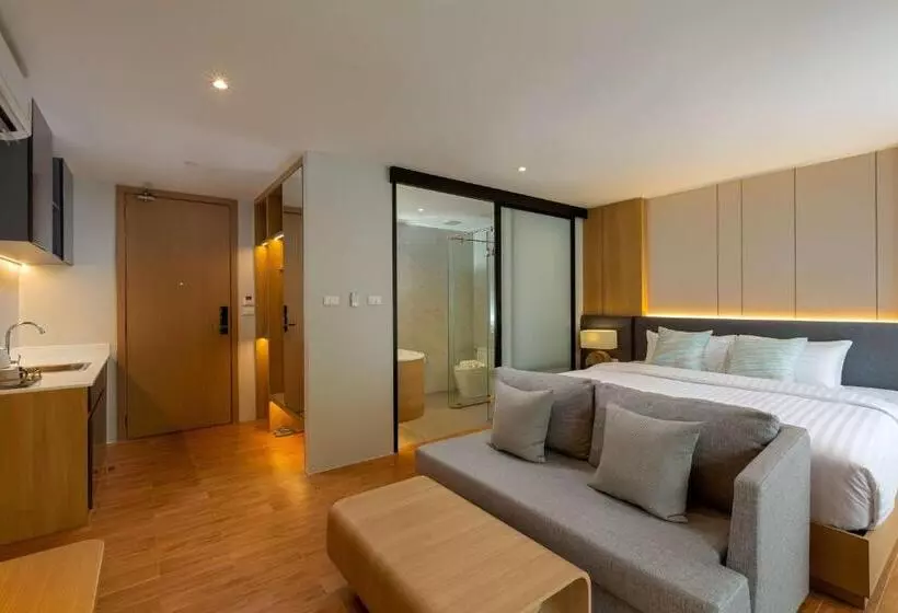 Hotelli Wyndham Garden Naithon Phuket