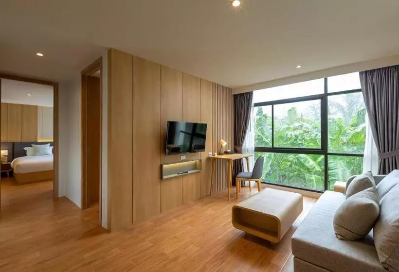 Hotelli Wyndham Garden Naithon Phuket