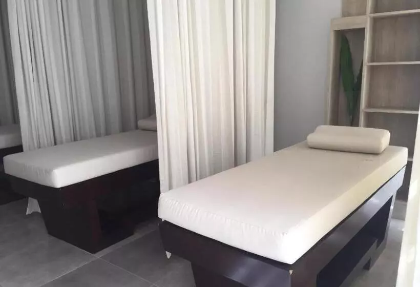 Mactan Newtown Beach Condo
