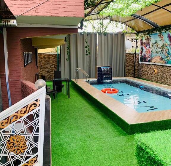 Owee Hotel Apartment And Suites