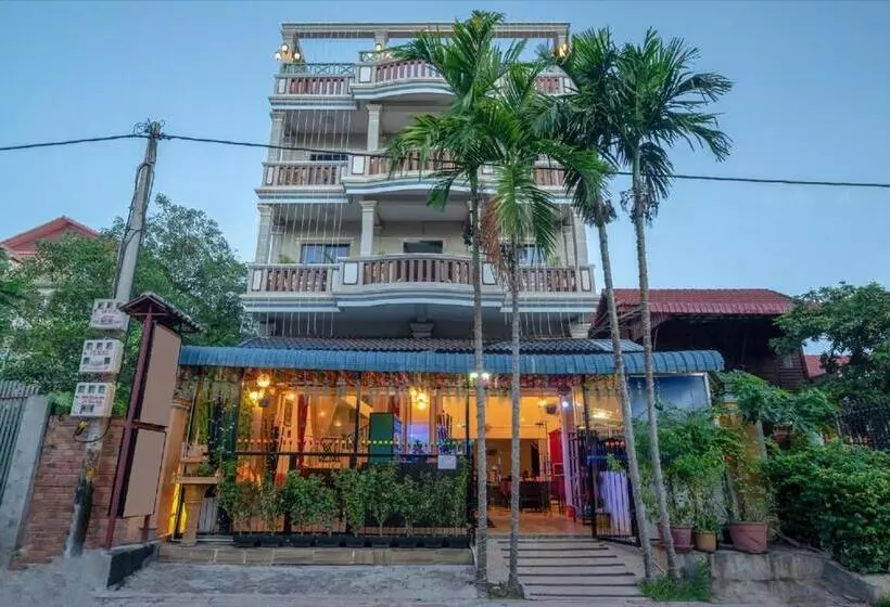 Majatalo Central Backpacker