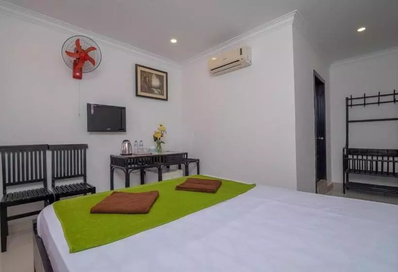 Majatalo Central Backpacker