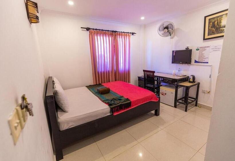 پانسیون Central Backpacker