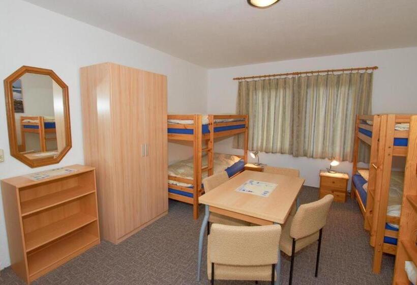 펜션 Familienzimmer Mit Gemeinschaftsbad Fuer 6 Personen Auf Ruegen H5zi1