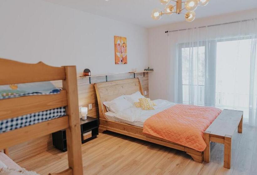 پانسیون Ioanaguesthouse