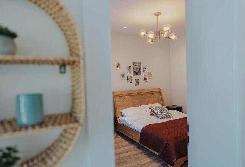 پانسیون Ioanaguesthouse