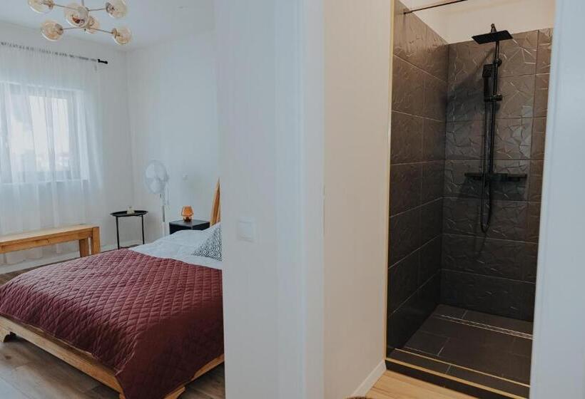 پانسیون Ioanaguesthouse