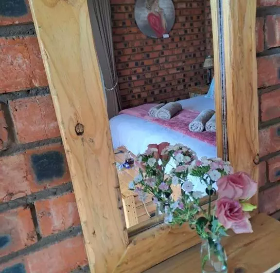 ペンション Rus En Rose Gastehuis
