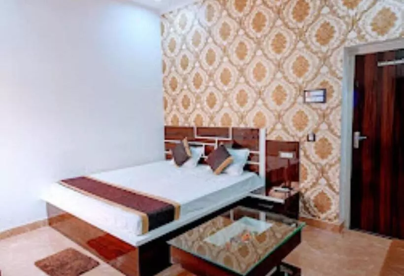 ペンション Shivkamna Guest House &hotel, Dehri