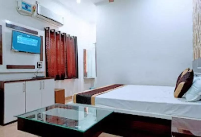 ペンション Shivkamna Guest House &hotel, Dehri