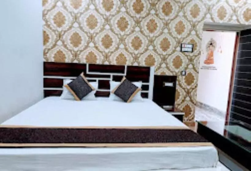 ペンション Shivkamna Guest House &hotel, Dehri