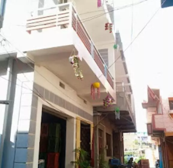 ペンション Shivkamna Guest House &hotel, Dehri