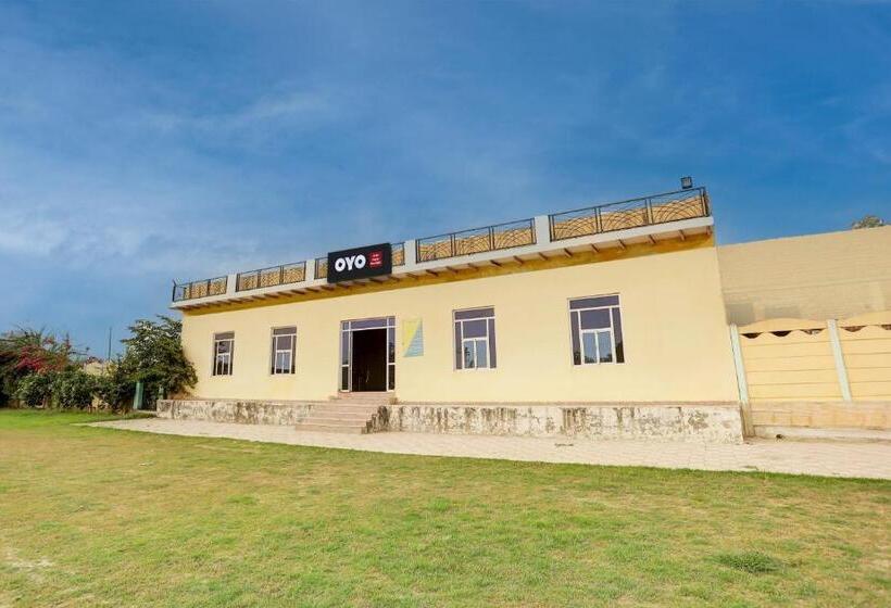 Spot On Hotel Happy Moonlight