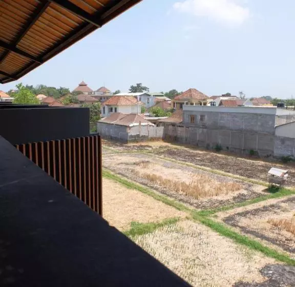 The Fields Hotel And Apartment