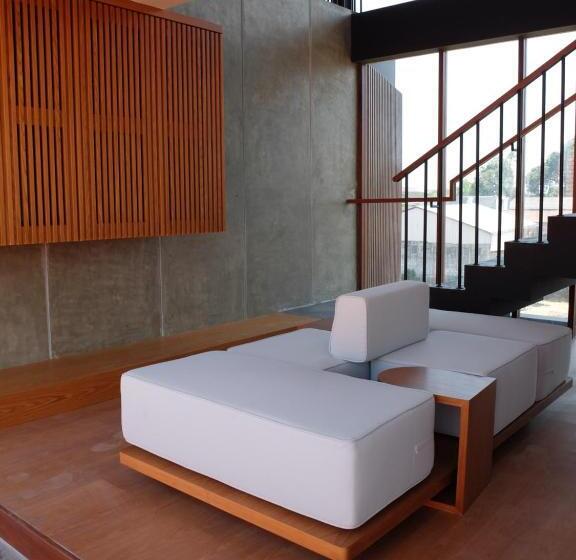 The Fields Hotel And Apartment