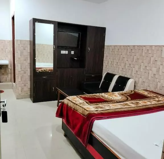 The Rai’s Palace   Hotel And Banquet